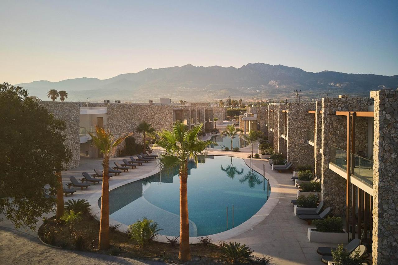 Utopia Blu Hotel Tigkaki  Ngoại thất bức ảnh