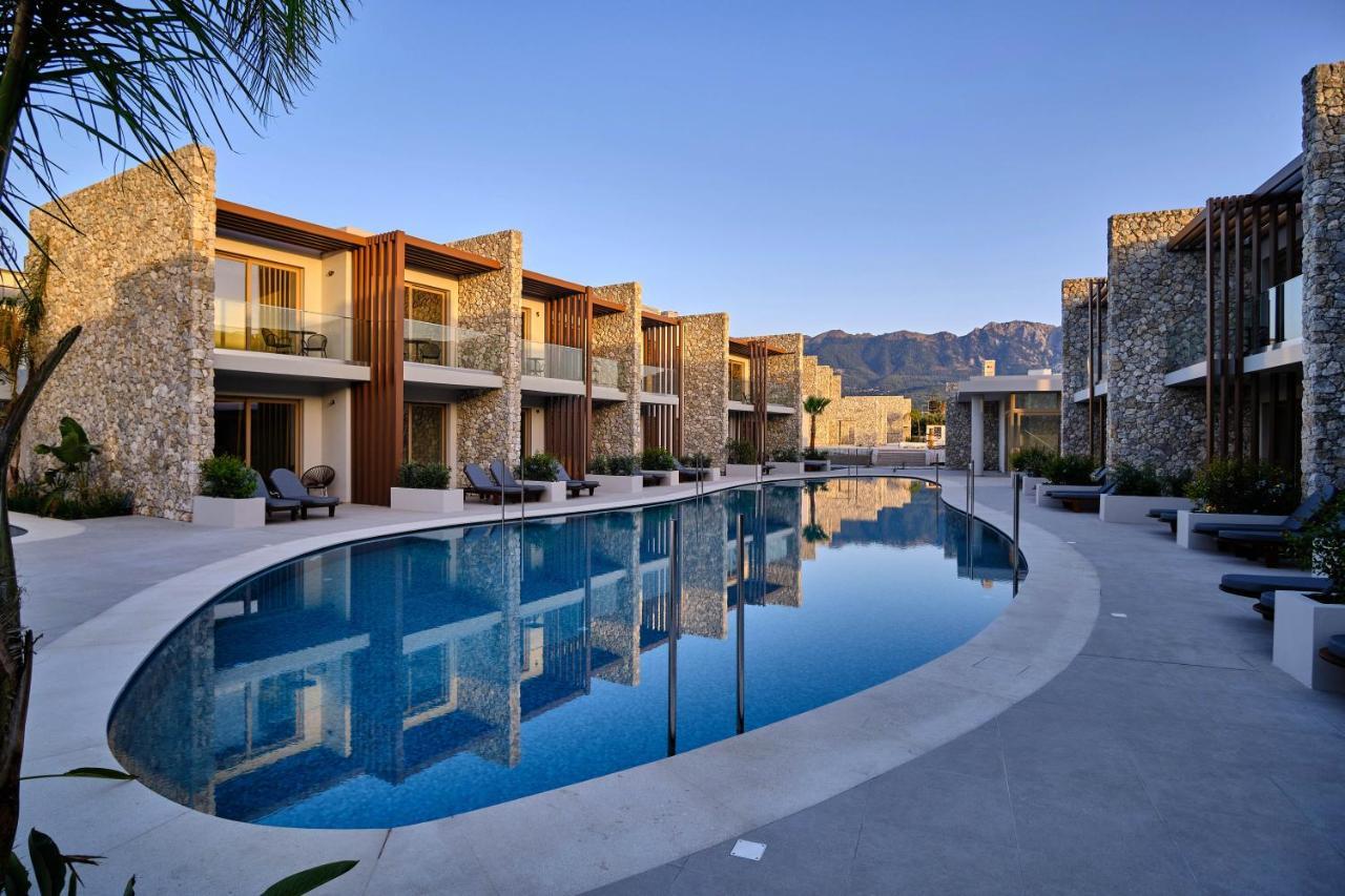 Utopia Blu Hotel Tigkaki  Ngoại thất bức ảnh