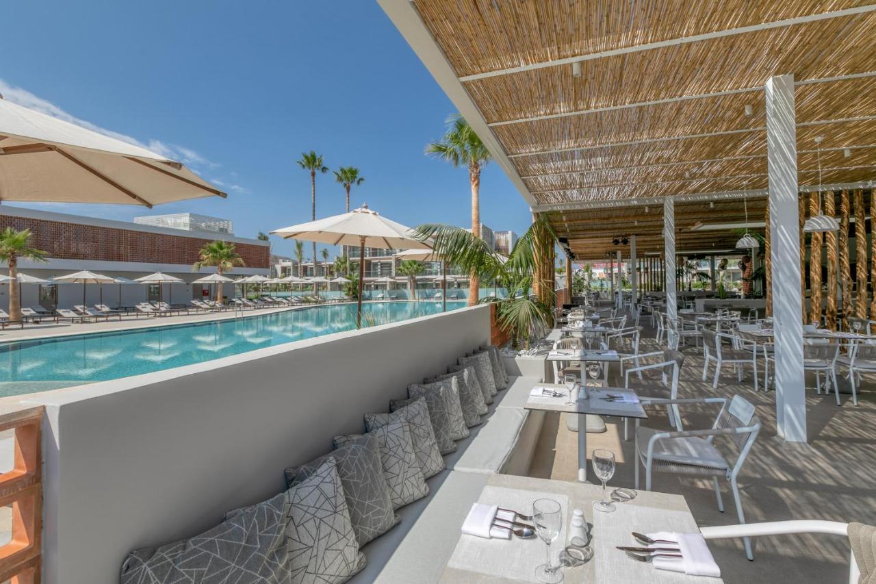 Utopia Blu Hotel Tigkaki  Ngoại thất bức ảnh