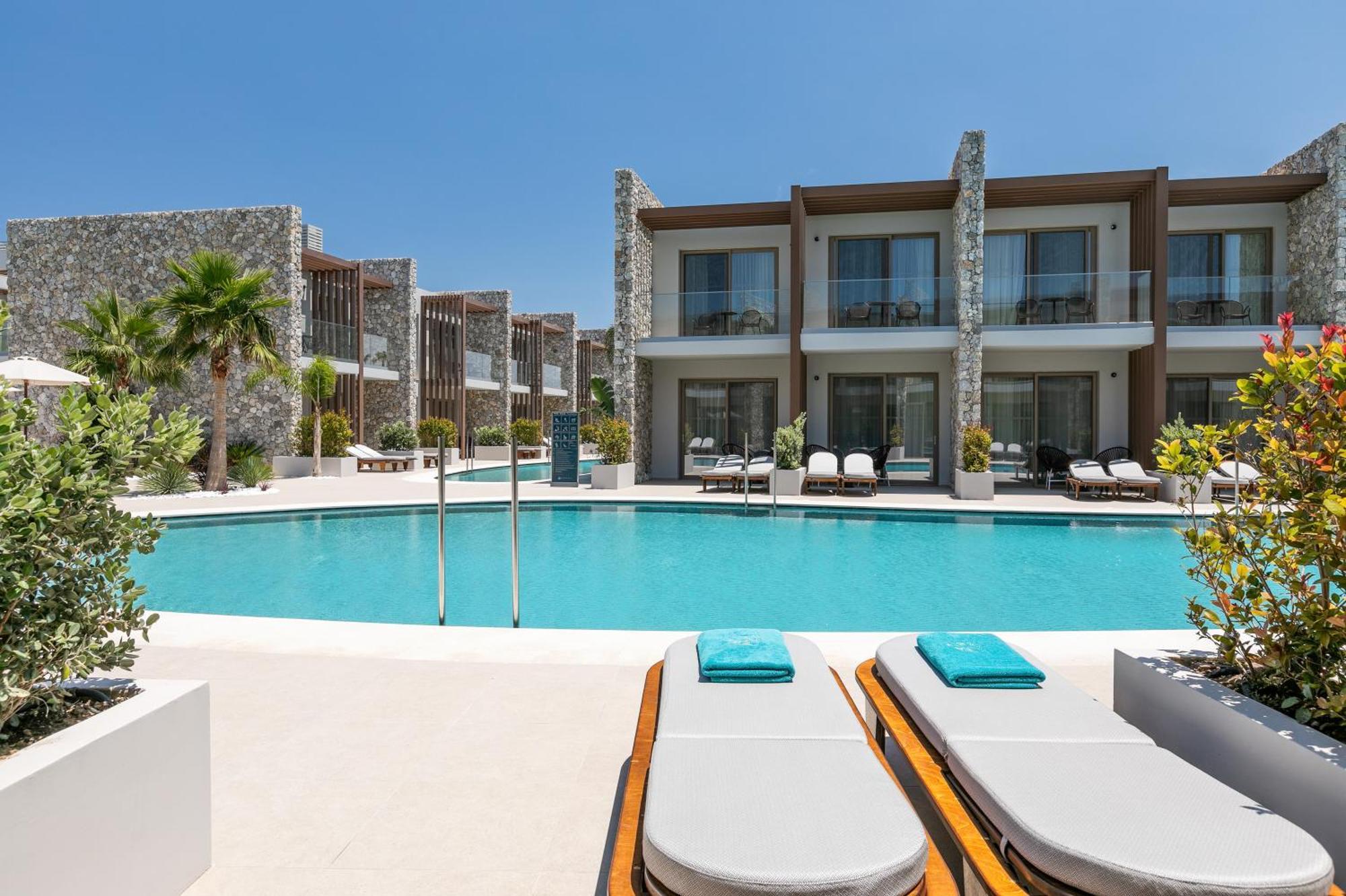 Utopia Blu Hotel Tigkaki  Ngoại thất bức ảnh